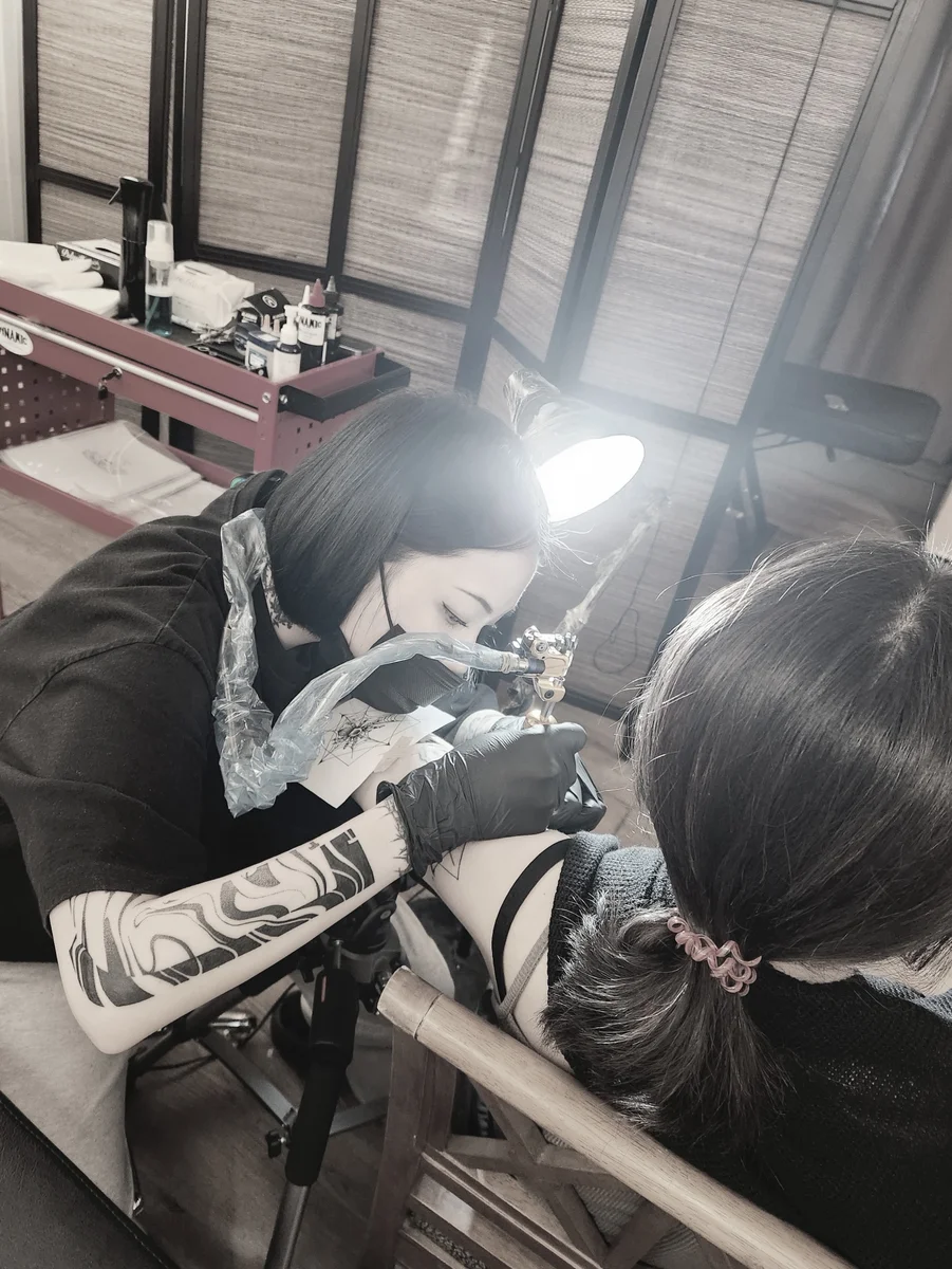 hennesy_tattoo