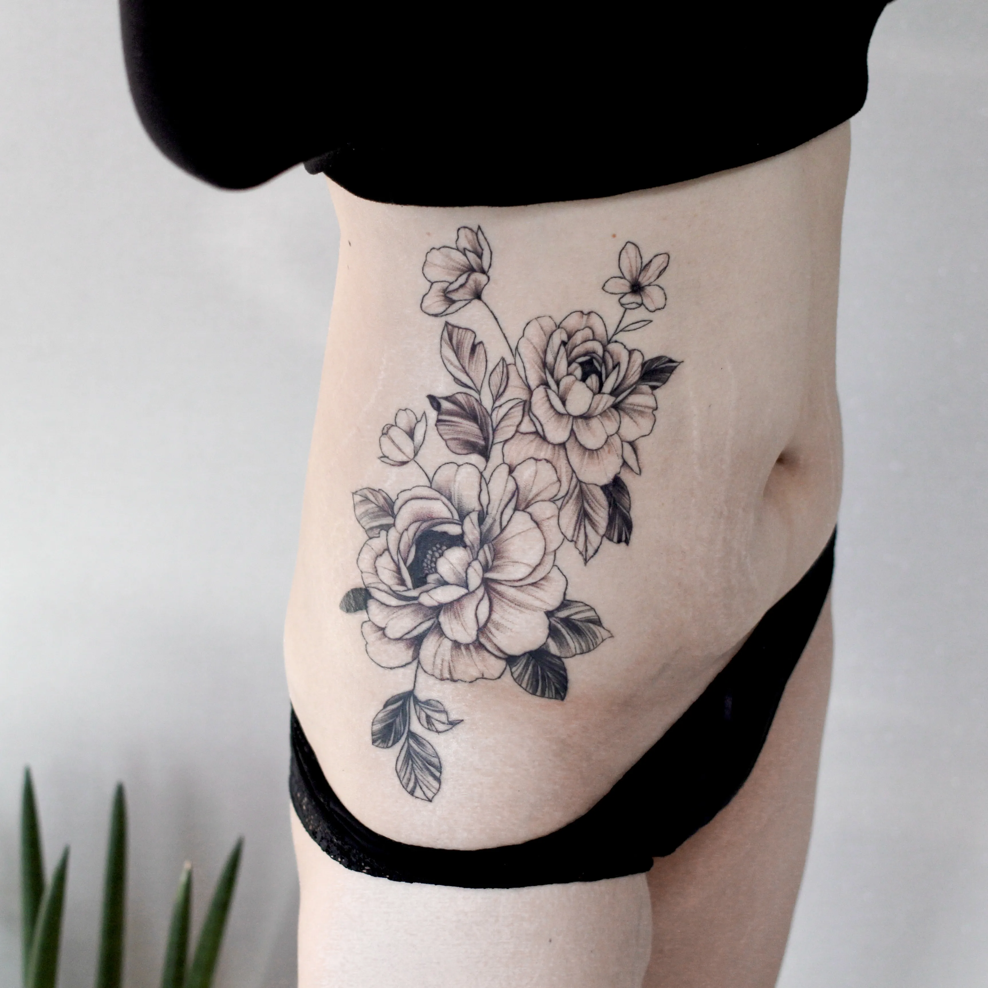 ํผ์ด ์ปค๋ฒ์
๊ฝ ํํฌ: ์ผ๋ฌ์คํธ ์คํ์ผ์ ๋งค๋ ฅ