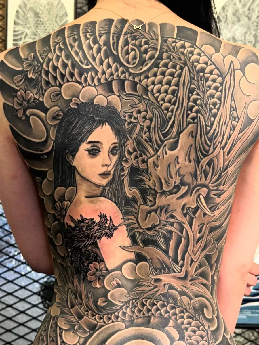 ์ด๋ ์ฆ๋ฏธ ๋ฏธ์ธ๋ ๋ฑํ ํํฌ ๋ถ์