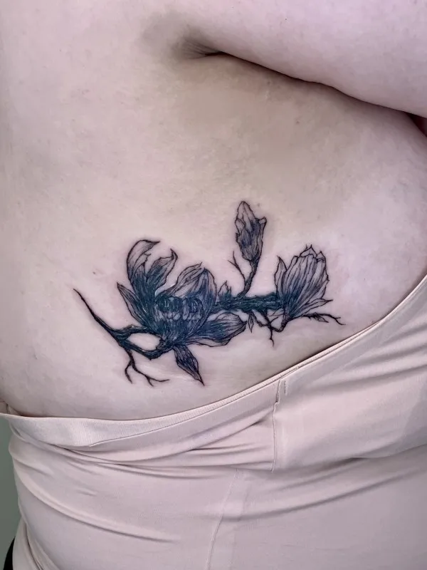 차몽의 예술적 타투 세계