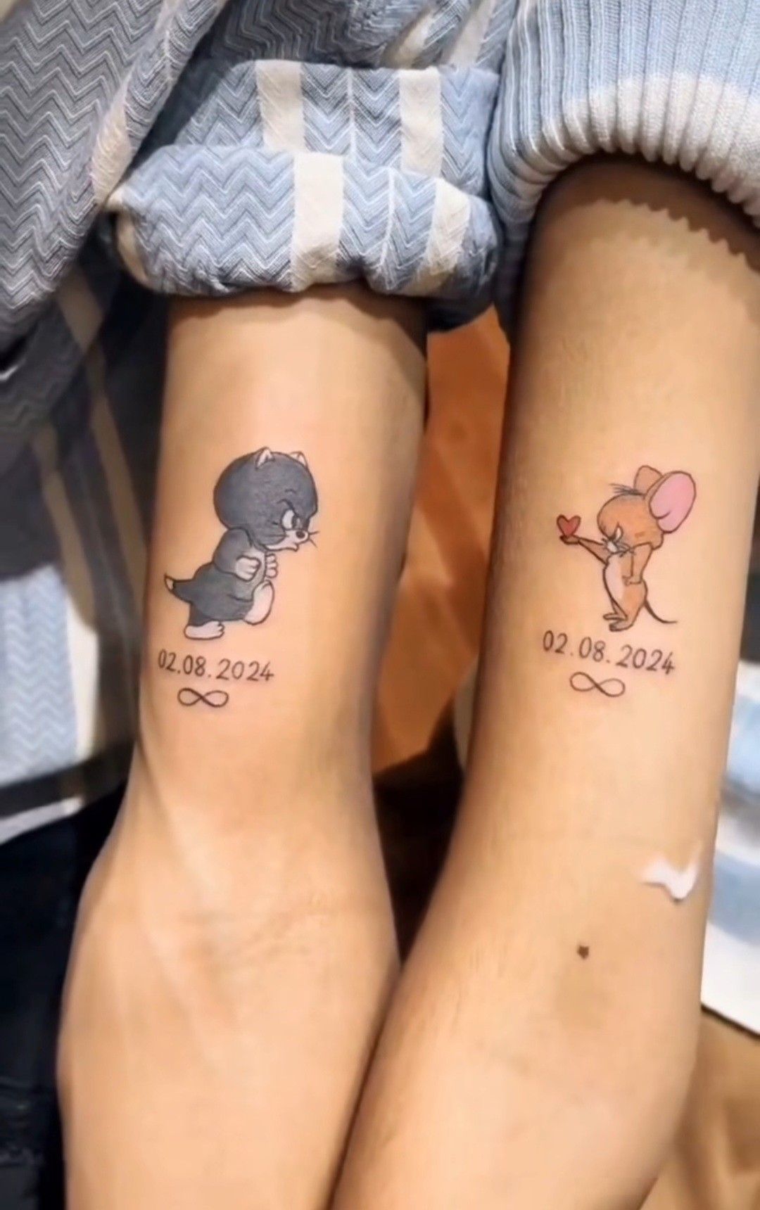 ์ปคํ ํํฌ ์ถ์ฒ: ํฐ๊ณผ ์ ๋ฆฌ ์ผ๋ฌ์คํธ