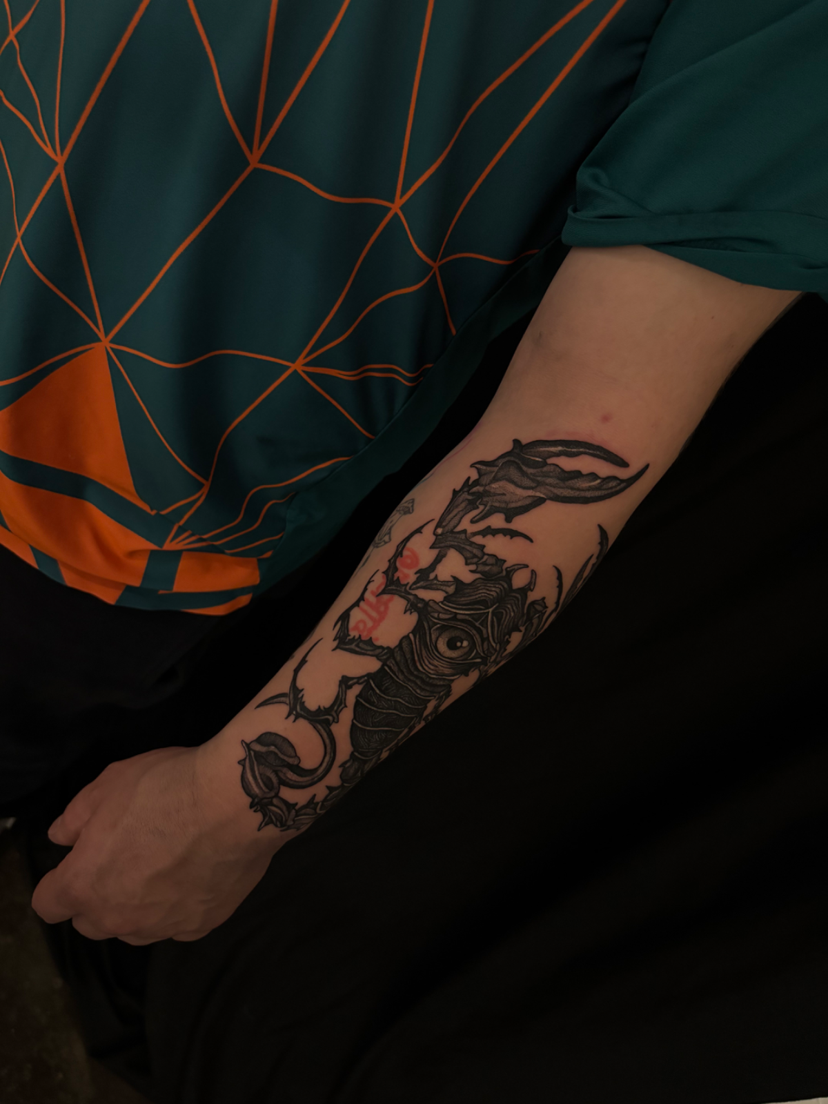 대구 전갈타투, Tattooer.nyoung의 라인워크 미학