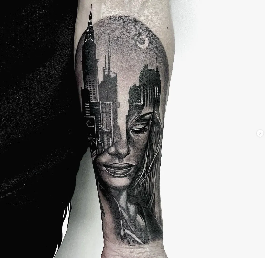 도시와 여인 — 더블 익스포저 리얼리즘 타투