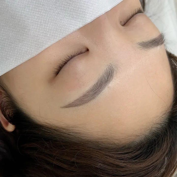 눈 감아도 아름다운 결, 콤보 눈썹 반영구의 완성