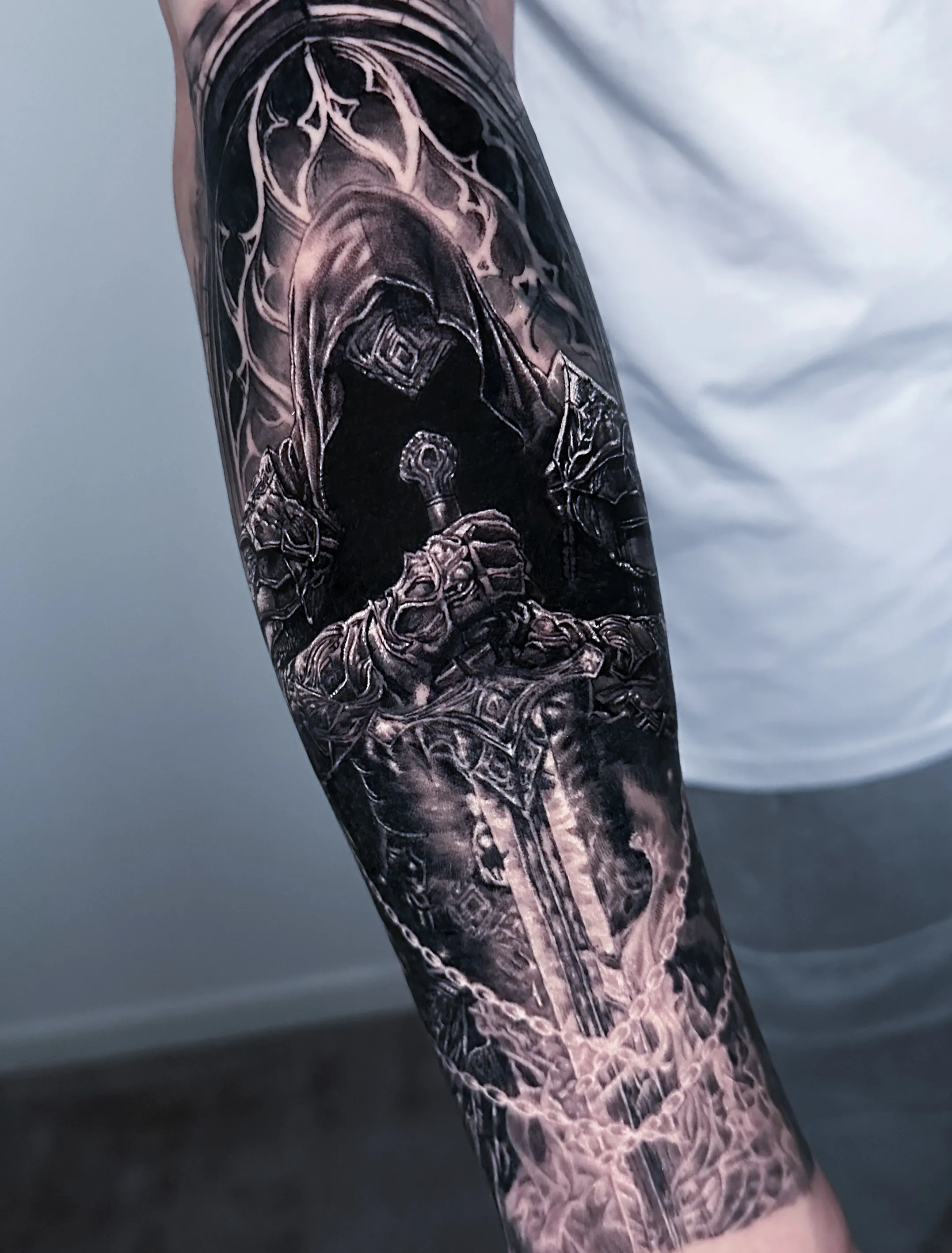 ๋ฆฌ์ผ๋ฆฌ์คํฑ ๊ธฐ์ฌ ์ปค๋ฒ์
ํํฌ