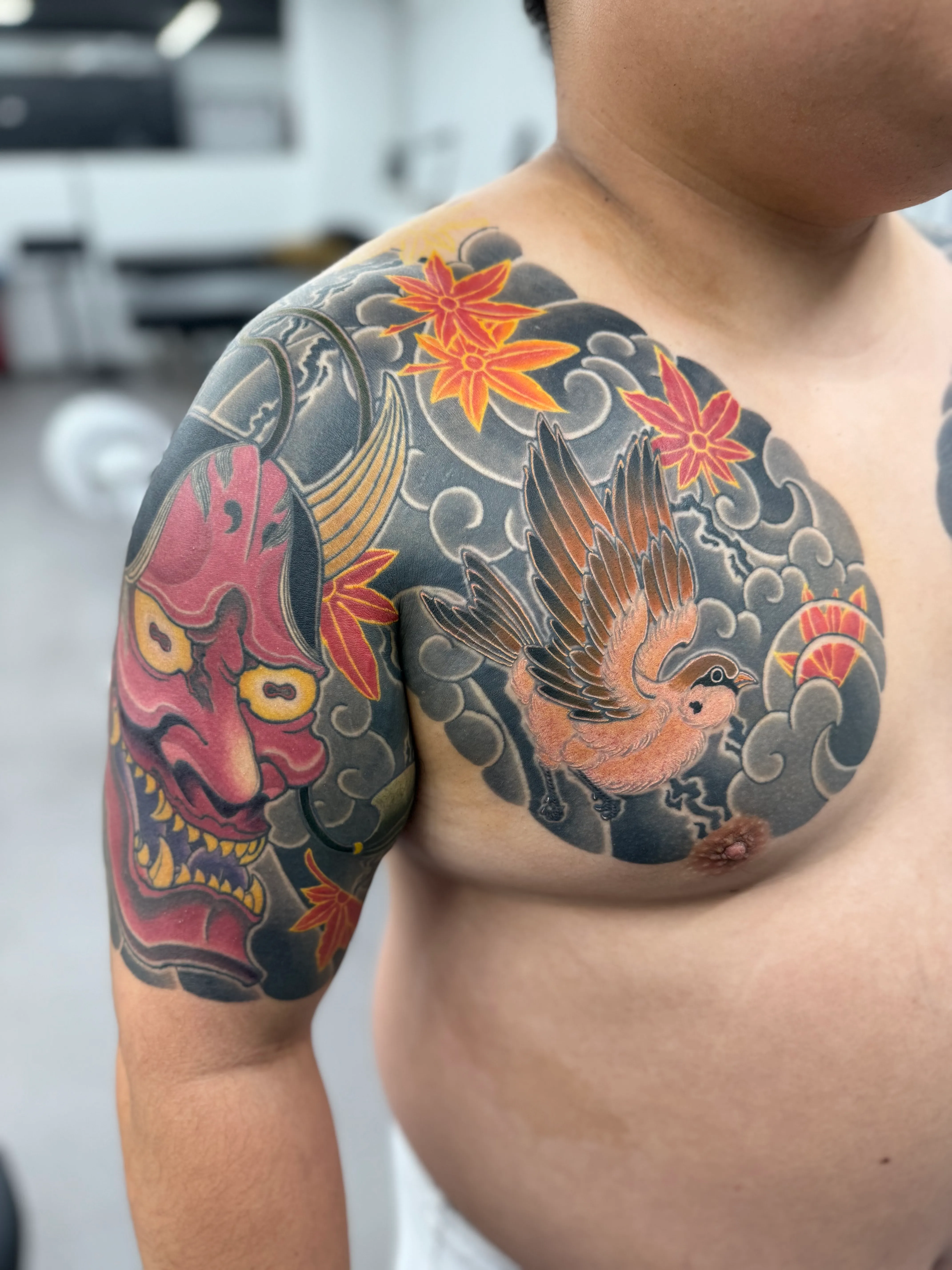 이레즈미 타투: 수원 인계동에서의 독창적 예술