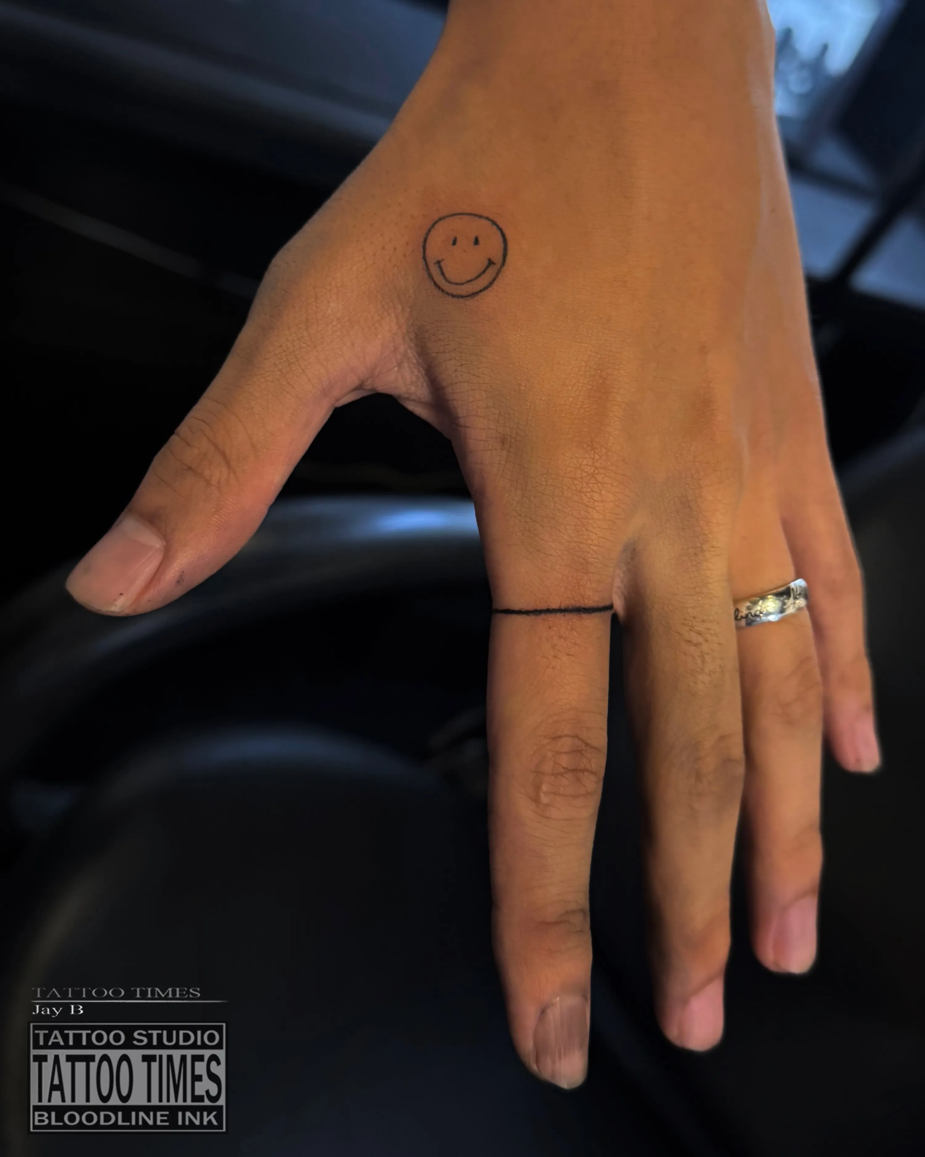 ๊ฐ์ฑํํฌ: ์๋ฑ์ ์๊ธด ์ค๋ง์ผ